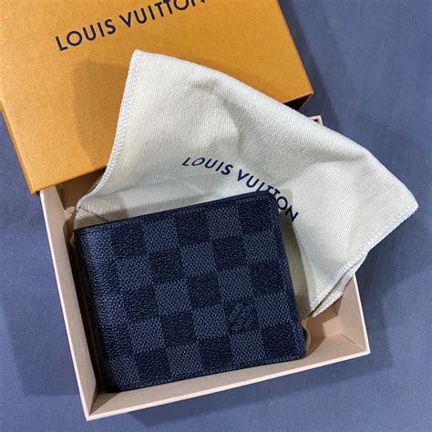 louis vuitton money clip wallet replica|louis vuitton trifold wallet.